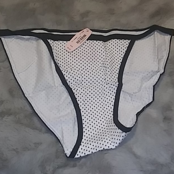 Panties - Picture 4 of 6